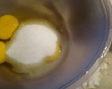 Foto del paso 1 de la receta: Bizcochuelo de chocolate suave