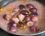 A picture of step 3 of Khatta Meetha Spicy Jamun Cooler.