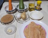 Foto del paso 1 de la receta: Milanesa de pollo empanizado relleno de verduras