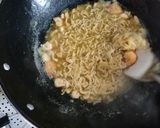 Foto langkah ke 4 dari resep Mie Celor Khas Palembang.