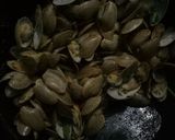 Foto langkah ke 4 dari resep Kerang Batik Teriyaki.