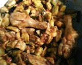 A picture of step 7 of Bengan chicken😋😋😋.
