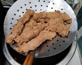 Foto langkah ke 5 dari resep Chicken Fingers.