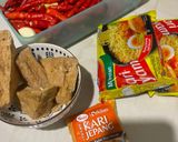 Foto langkah ke 1 dari resep Seporsi Mie Kari ala Firhan.