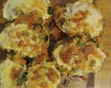 Foto del paso 4 de la receta: Papas rellenas y gratinadas al microondas. (Receta lacto vegetariana)