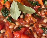 A picture of step 1 of Greek black eyed peas and spinach.