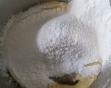 Foto langkah ke 2 dari resep Bolu Kukus Pisang, No Mixer.