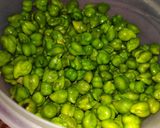 A picture of step 1 of Green gram burfi.