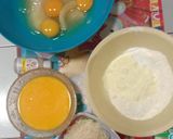 Foto langkah ke 1 dari resep Bolu kukus vanila keju.