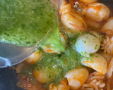 Foto del paso 5 de la receta: Chipirones / sepia encebollada (picante)