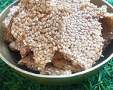 A picture of step 5 of Sesame chikki.