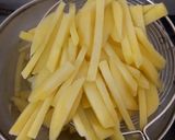 Foto langkah ke 2 dari resep French fries/ kentang goreng (frozen food).