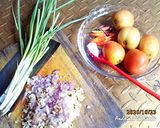 Foto langkah ke 1 dari resep Tongkol Masak Tomat.