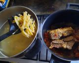 Foto del paso 6 de la receta: Spaghetti de morrón con salsa de morrón picante y falda