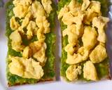 Cara Membuat 372 Avocado Toast with scrambled eggs 4