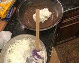 A picture of step 16 of Oreo Ice Cream Bars.
