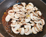 Foto del paso 4 de la receta: Solomillo Strogonoff