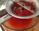 Foto del passaggio 2 della ricetta Fregola sarda fatta a mano con lupini in guazzetto