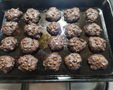 Foto del paso 3 de la receta: Galletitas de cacao y copos de maíz tipo afganas