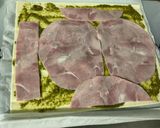 Une image de l'étape 2 de Palmiers feuilletés au pesto de cresson, jambon blanc et pavot bleu.