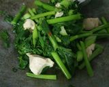 รูปขั้นตอนการทำที่ 3 ของ คะน้าพริกแกงไก่