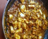 A picture of step 4 of Chat pata panner butter masala.