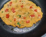 A picture of step 4 of Mixed Chilla Pizza.