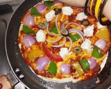 A picture of step 2 of Instant cheese burst pizza.
