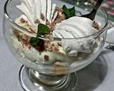 Foto del paso 3 de la receta: Postre en copas de fruta y crema de turrón