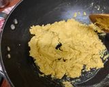 A picture of step 3 of Besan Barfi.