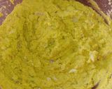 A picture of step 2 of Crispy Mungoda.