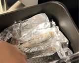 A picture of step 3 of Vietnamese Grilled Salmon | Cá Hồi Nướng Mỡ Hành.