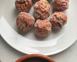 Foto del paso 1 de la receta: Albóndigas con pisto y tomate, todo casero