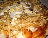 Foto del paso 2 de la receta: Pizza rellena!!🍕🍟🍟