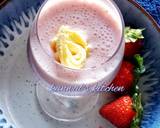 Starbucks style strawberry milkshake recipe step 4 photo