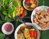 Hình bước làm 8 của món Bún Riêu Cua Ốc
