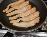 Foto del paso 1 de la receta: Salmón con salsa de soja y miel