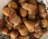 Hình bước làm 4 của món Thịt kho trứng cút