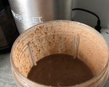 A picture of step 3 of Chocolate and Peanut Butter Smoothie.
