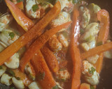 Foto del paso 4 de la receta: Arroz con gambones y galeras