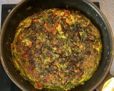 Foto del paso 6 de la receta: Tortilla de batata, pimiento y espinacas