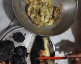 A picture of step 2 of Brinjal 🍆 odo with dahi tikhari.