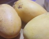 A picture of step 1 of Mango jelly ice cream.