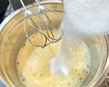 Foto del paso 3 de la receta: Pastel de mantequilla, naranja y plátano, con cobertura crujiente