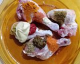 صورة لخطوة 1 من وصفة بطاطا في الكوشة مع دجاج محمر 😋😋