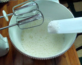 Foto langkah ke 3 dari resep Honey Castella (Kasutra) .