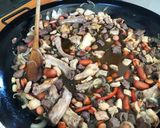 Foto del paso 6 de la receta: Discada de carnes con mejillones