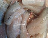 Foto langkah ke 1 dari resep Asam Pedas Ikan Lomek.
