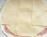 Foto del paso 4 de la receta: Empanada de jamón y queso con masa de hojaldre