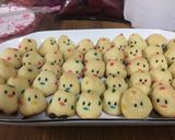 A picture of step 6 of Happy Cluck Cluck Cookies.